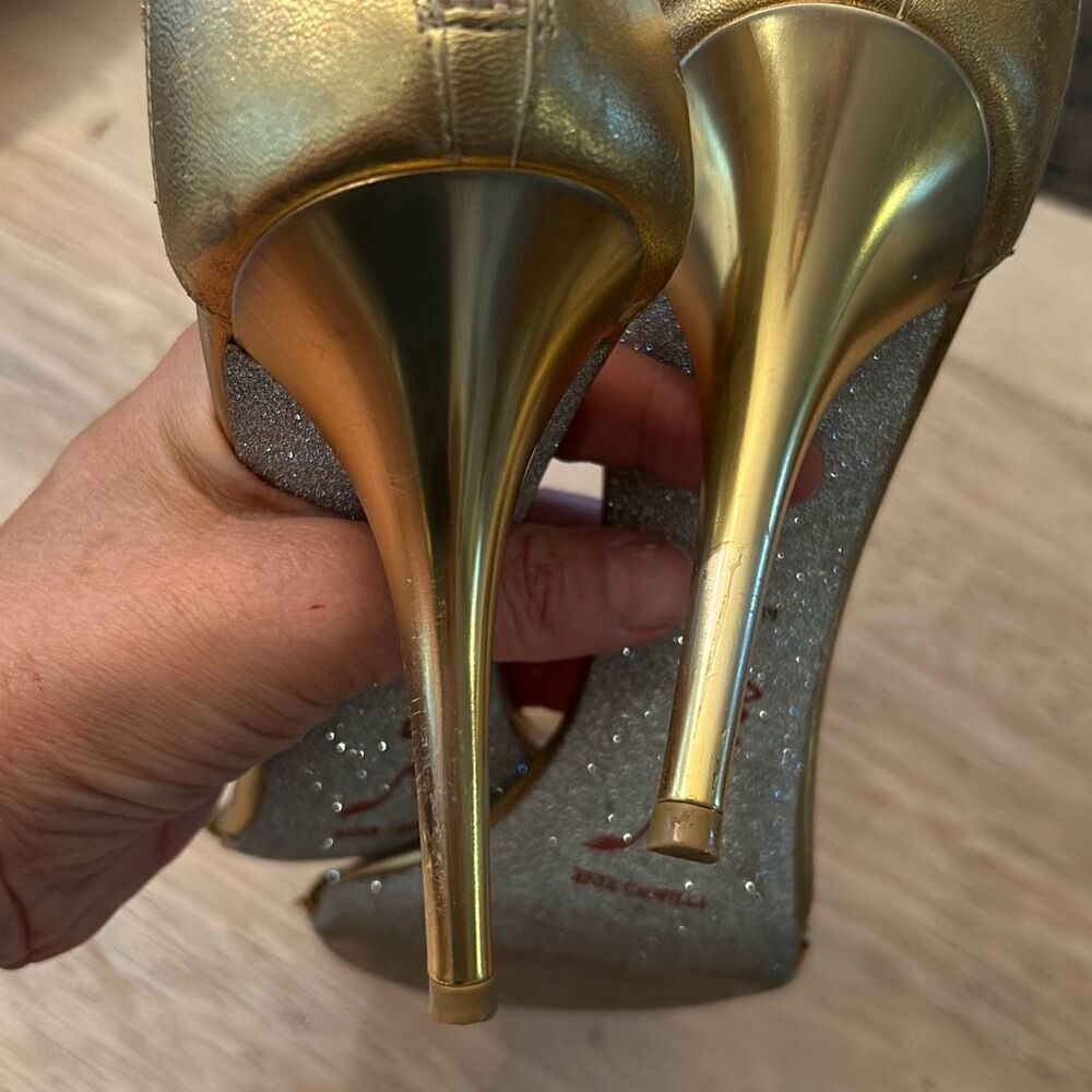Rene Caovilla gorgeous gold and rhinestone heels size 39 - Picture 6 of 9
